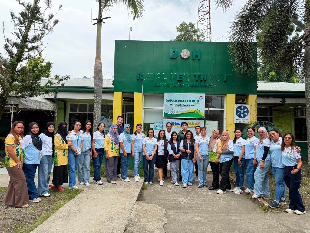 Rural Health Unit staff of Sapad, Lanao del Norte