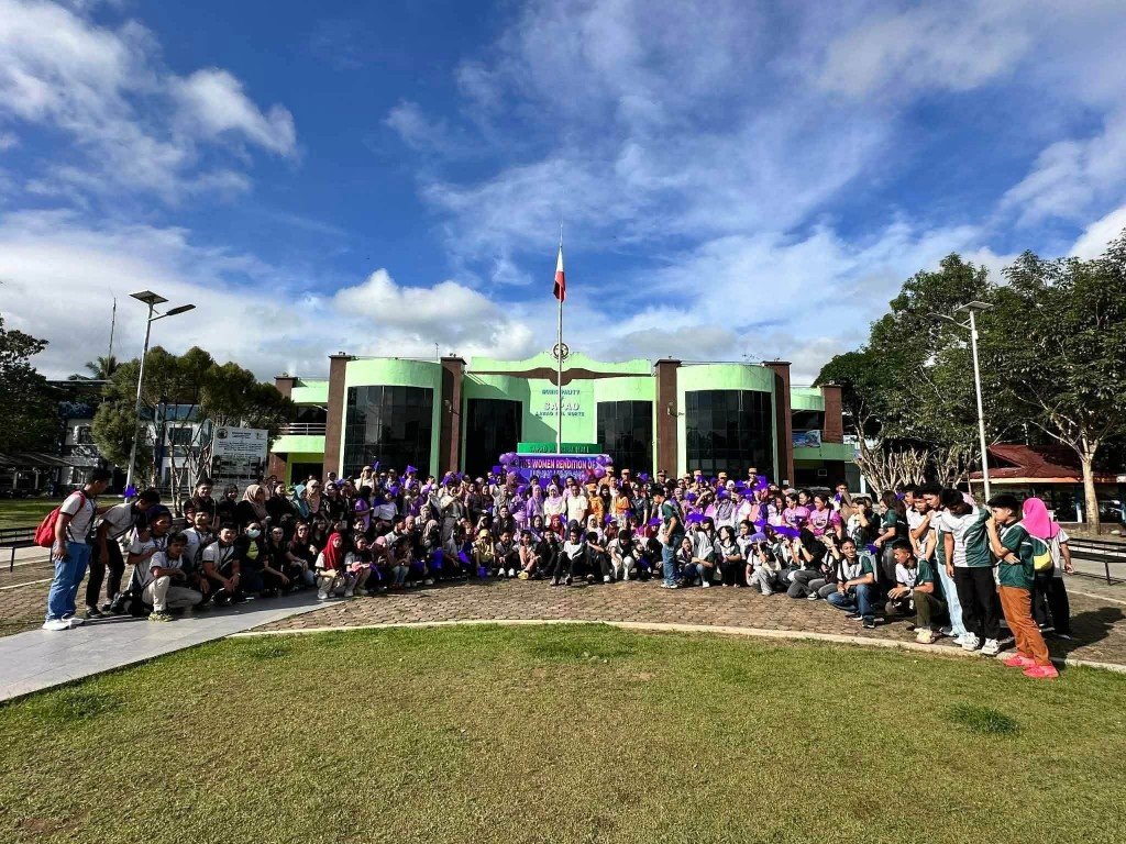 Community gathering at Sapad Municipal Hall